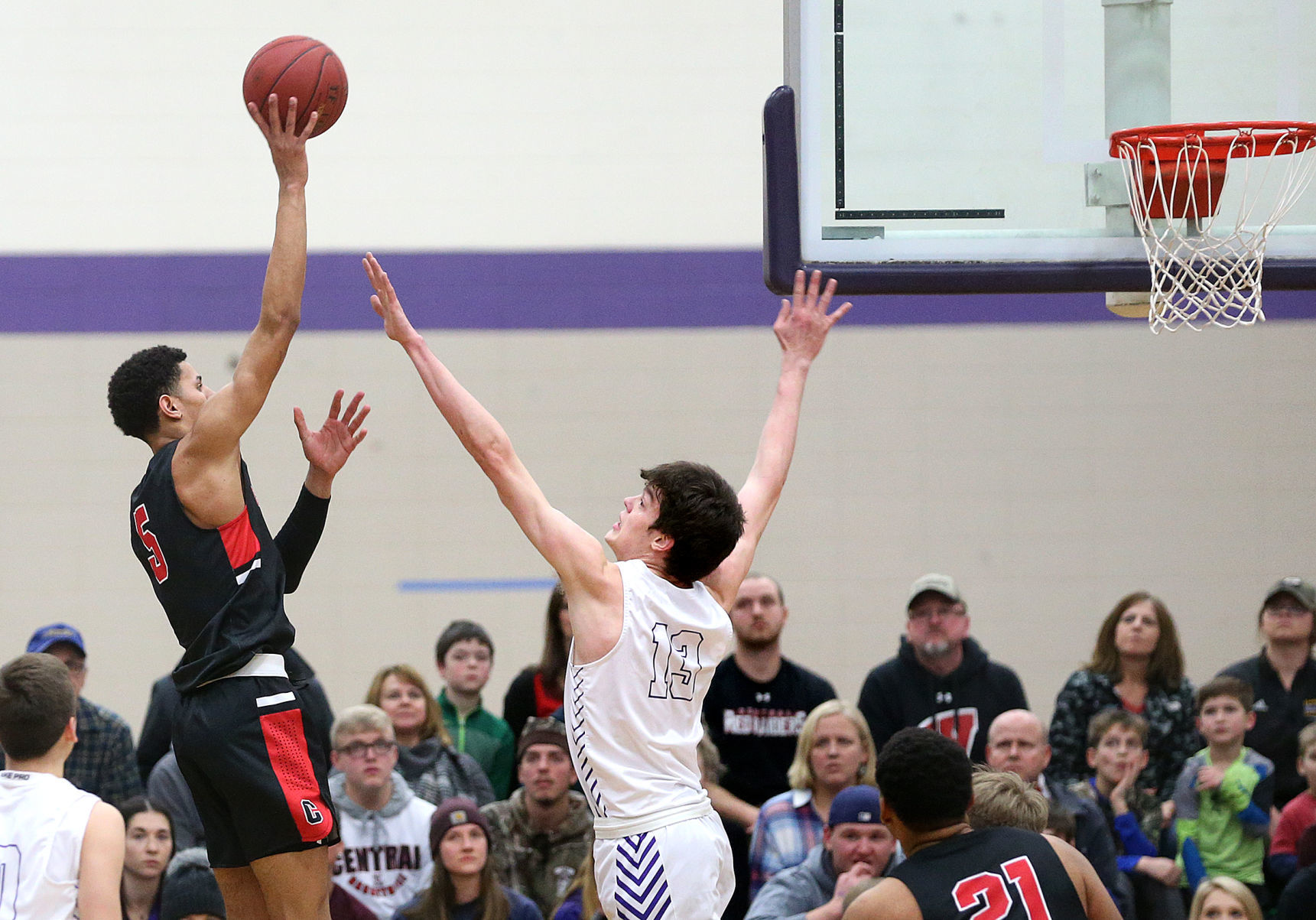 January 17: Central vs. Onalaska